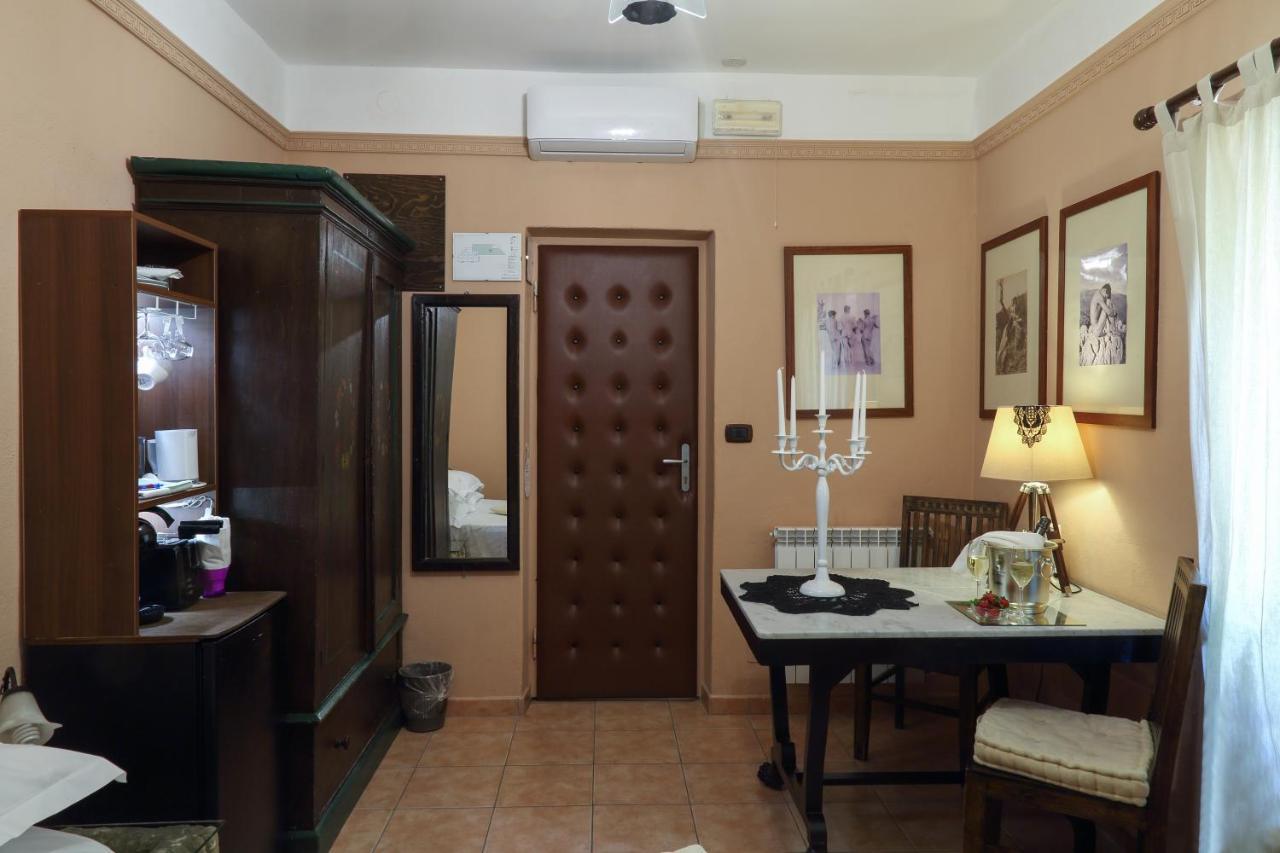Isoco Guest House SantʼAlessio Siculo Exterior foto