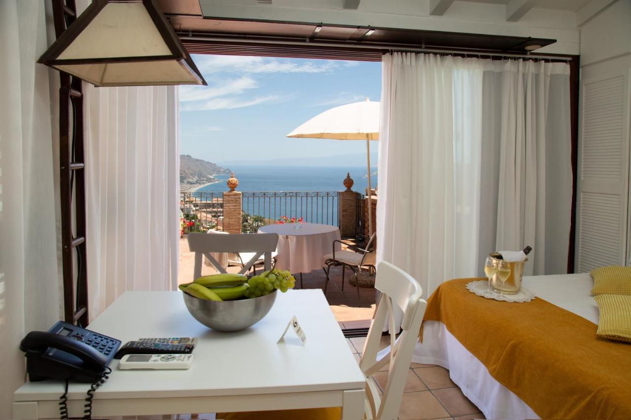 Isoco Guest House SantʼAlessio Siculo Exterior foto